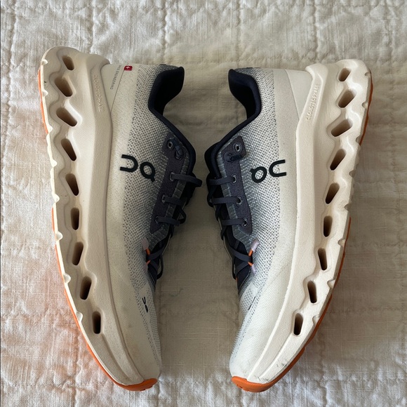 On Running Women's Cloudtilt Sneakers - Iron Dew - Picture 3 of 9